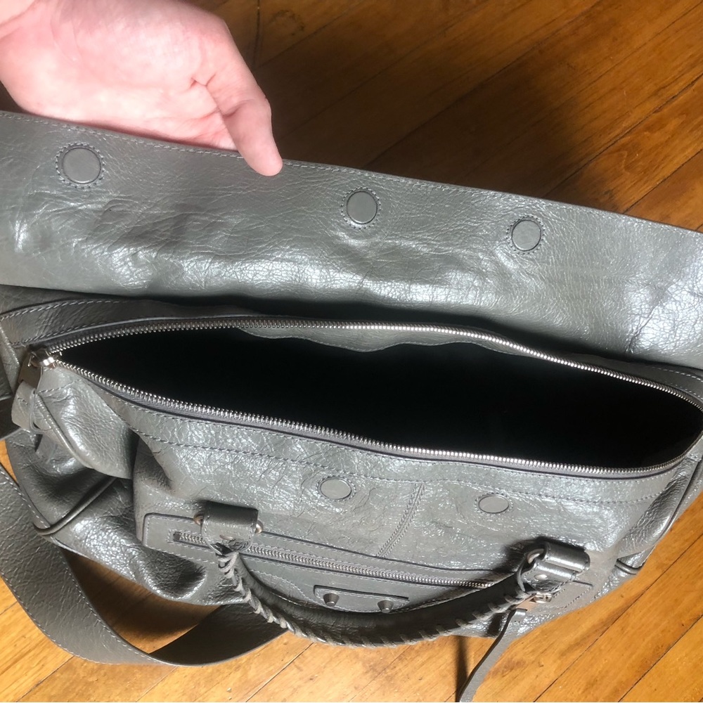 Balenciaga Grey Leather Motocross Duffle Bag - Picture 6 of 9